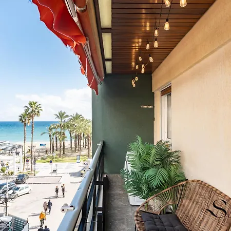 First Line , Cosy And Comfortable + Swimming Pool