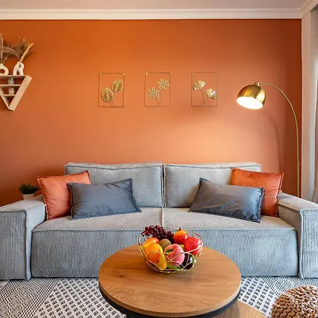 First Line , Cosy And Comfortable + Swimming Pool *