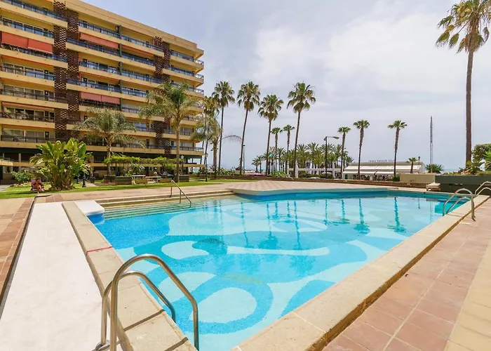 Apartamento First Line , Cosy And Comfortable + Swimming Pool *